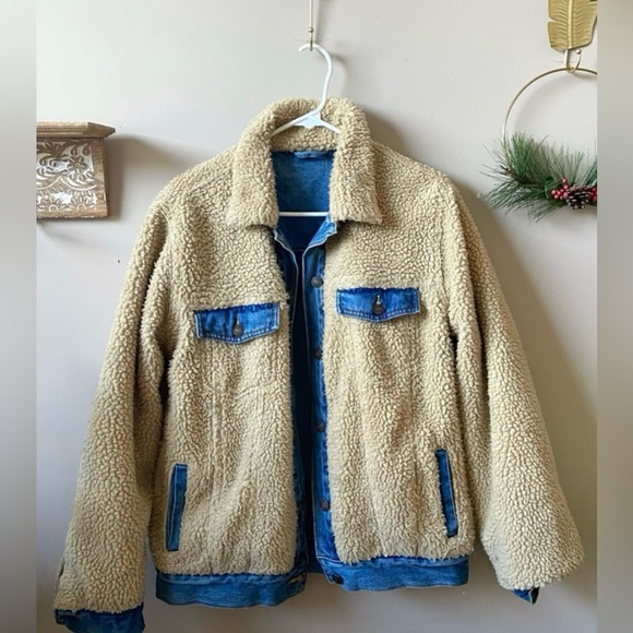🐑👖Reversible Denim/Sherpa Jacket - Picture 2 of 3
